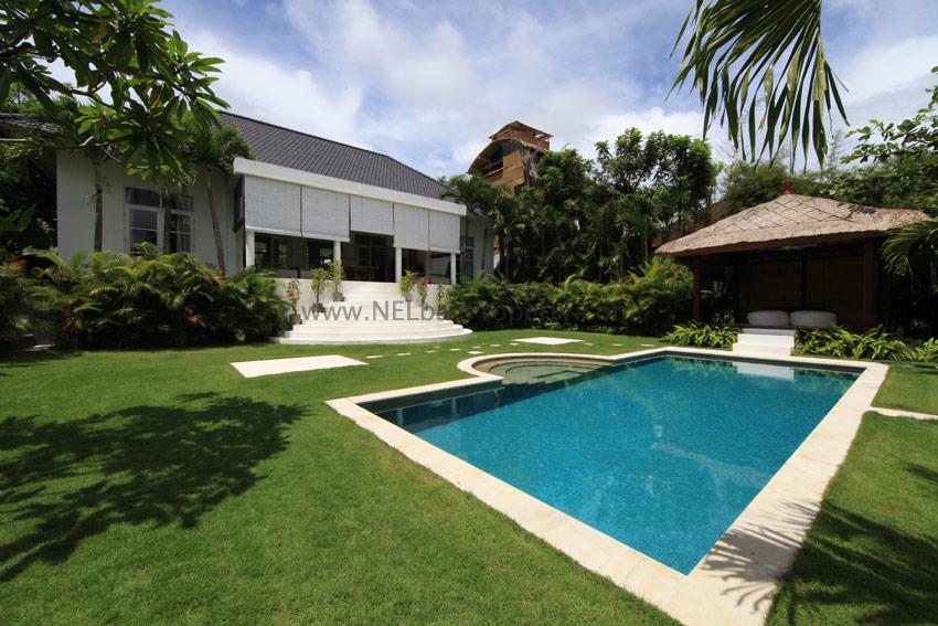 Chic Nelayan Beach Villa Chic Nelayan Beach Villa