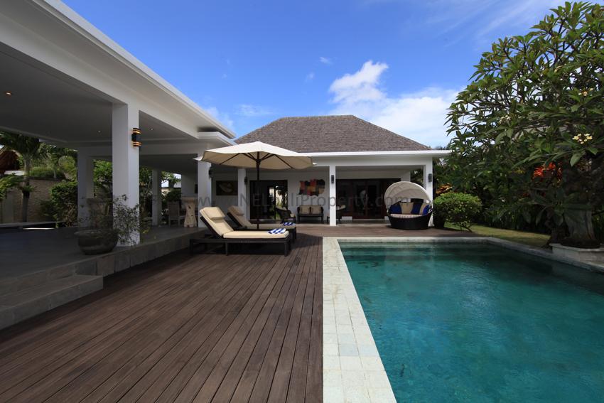 Agusta Villa Agusta Villa