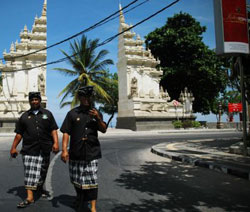 nyepi-pecalang-in nyepi-pecalang-in